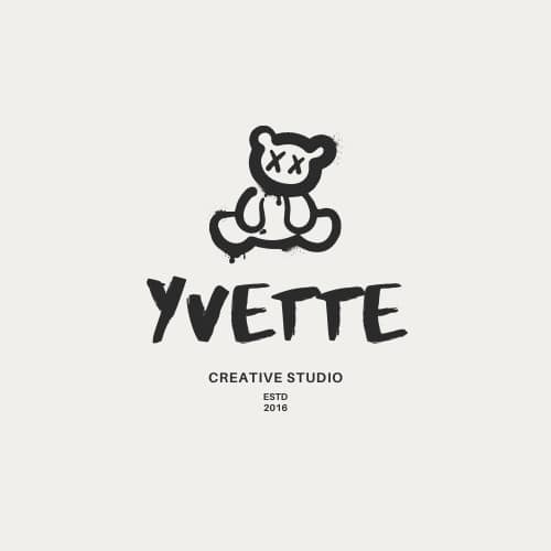 Ein Teddybär im Grunge-Stil mit einem „X“ auf den Augen über dem stilisierten Text „yvette creative studio estd 2016“.